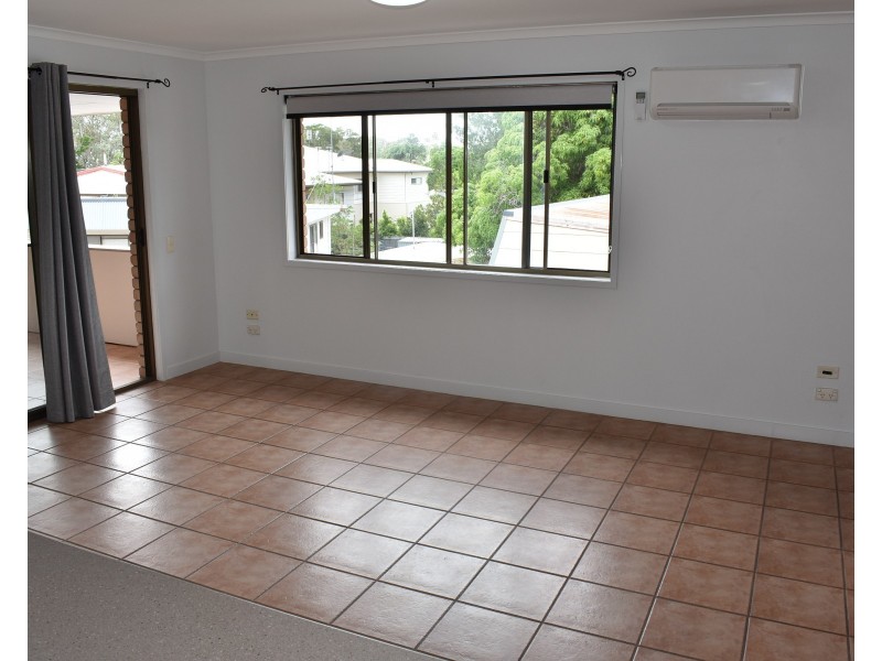7/479 Charlton Esplanade, Torquay QLD 4655