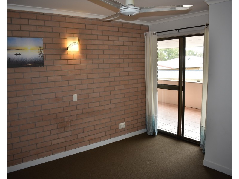 7/479 Charlton Esplanade, Torquay QLD 4655
