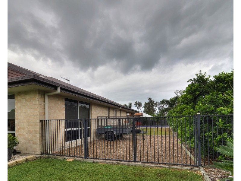 53 Sirenia Dr, Burrum Heads QLD 4659