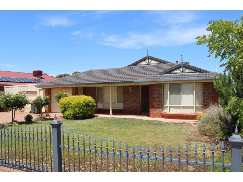 12 Eyre Rd Extension, Crystal Brook SA 5523