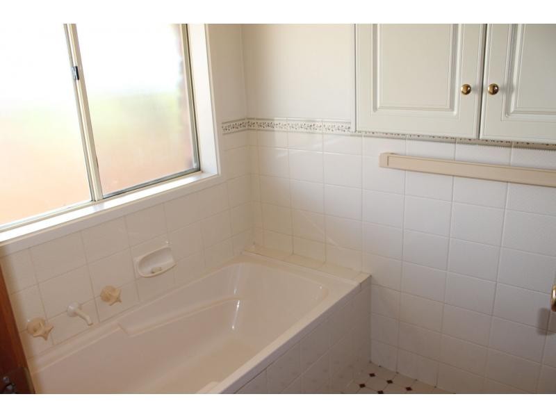 12 Eyre Rd Extension, Crystal Brook SA 5523