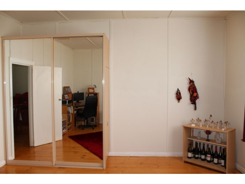 42 Ash Crescent, Gladstone SA 5473