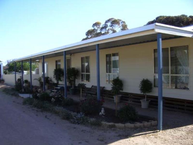 17 First Street, Napperby SA 5540