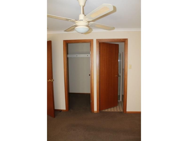 12 Eyre Road, Crystal Brook SA 5523