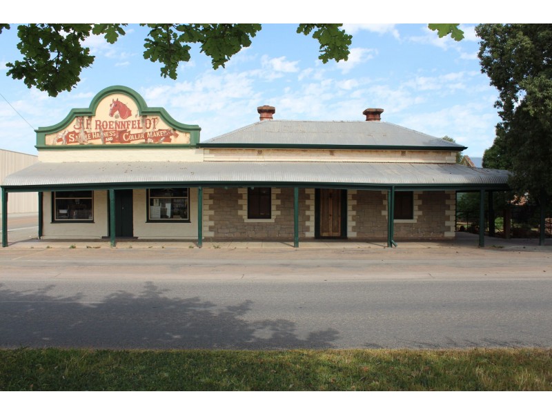 63 Herbert Street, Laura SA 5480