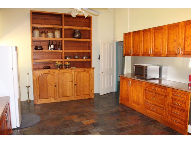 63 Herbert Street, Laura SA 5480