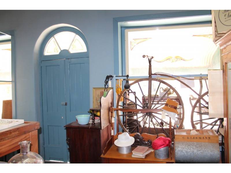 63 Herbert Street, Laura SA 5480