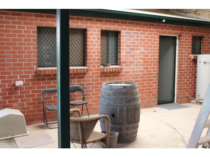 63 Herbert Street, Laura SA 5480