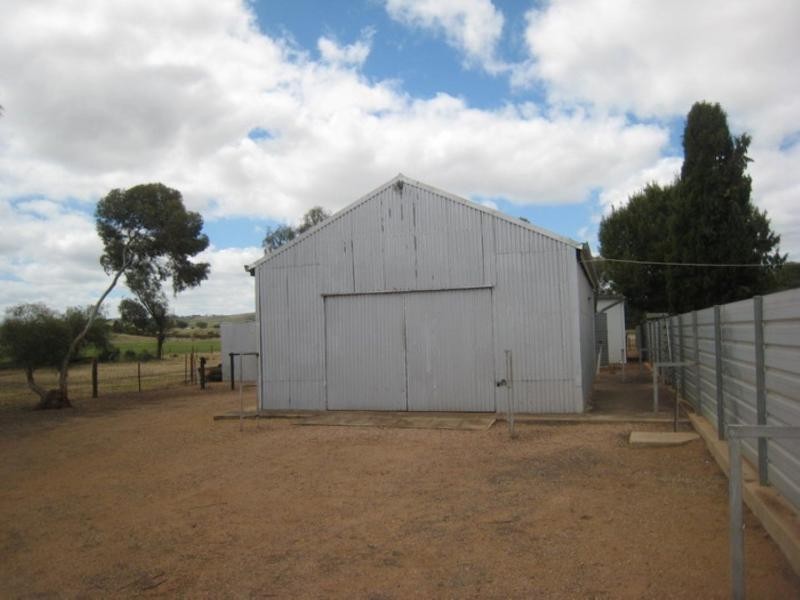 23 RF Nicholls Drive, Crystal Brook SA 5523