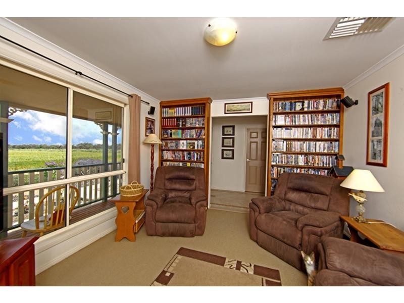 16 Jericho Road, Napperby SA 5540