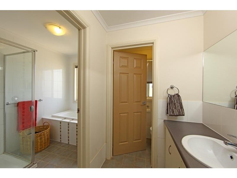 16 Jericho Road, Napperby SA 5540