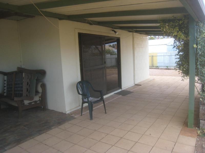 9 Stanley Street, Crystal Brook SA 5523