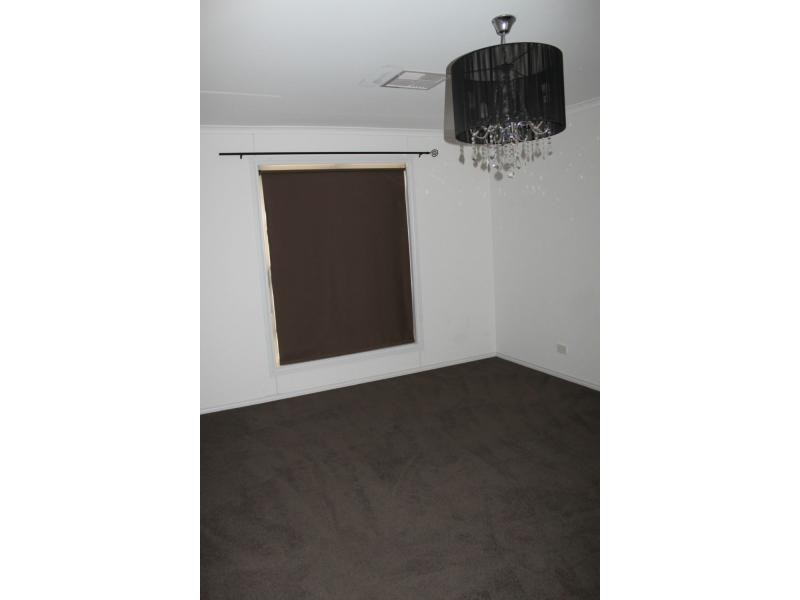 6 Greig Road, Crystal Brook SA 5523