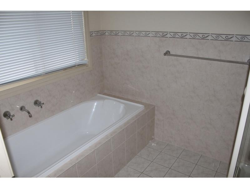 6 Greig Road, Crystal Brook SA 5523