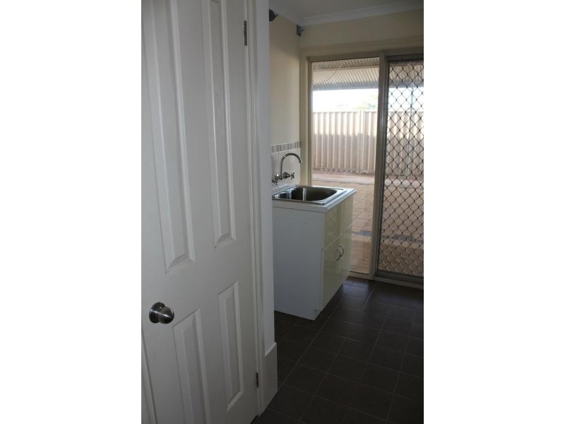 6 Greig Road, Crystal Brook SA 5523