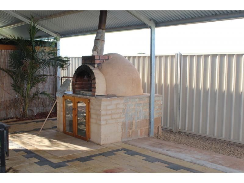 6 Greig Road, Crystal Brook SA 5523