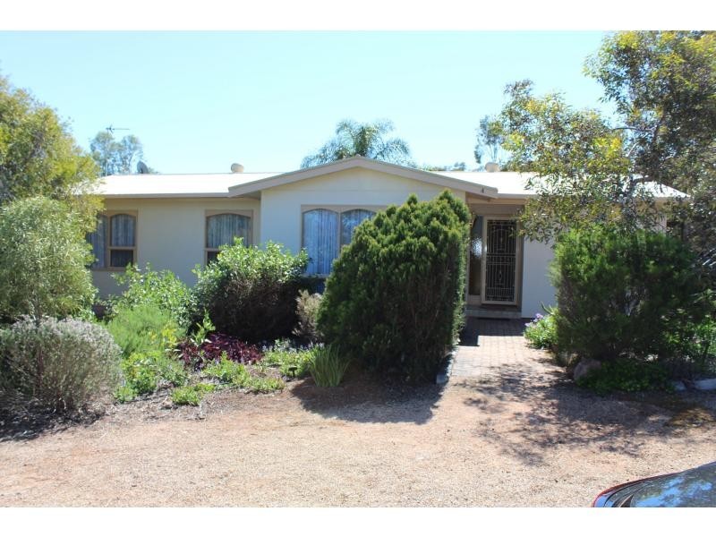 4 Third Street, Napperby SA 5540