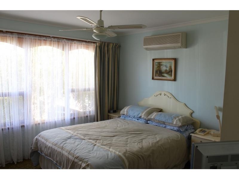 4 Third Street, Napperby SA 5540