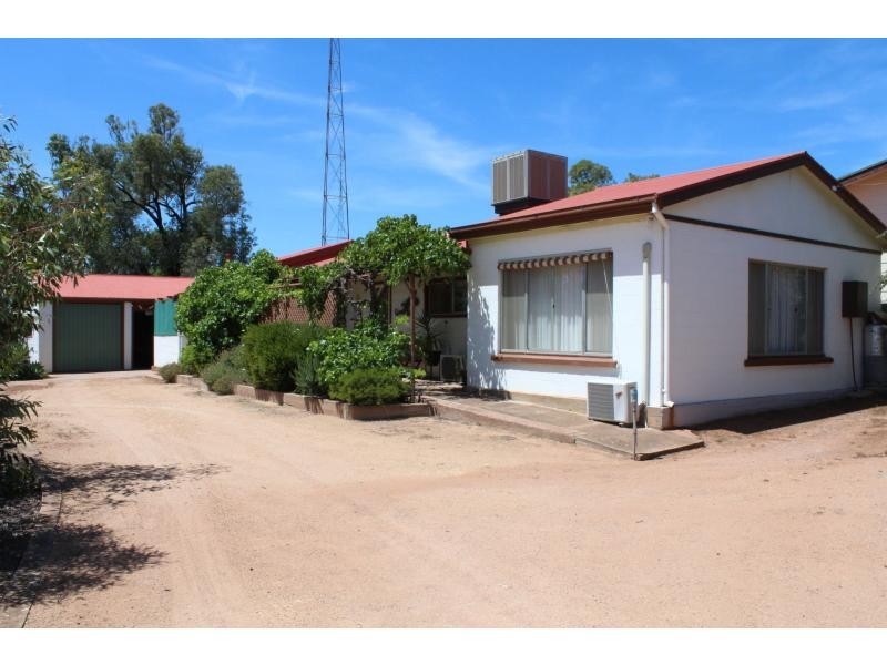 38 First Street, Napperby SA 5540
