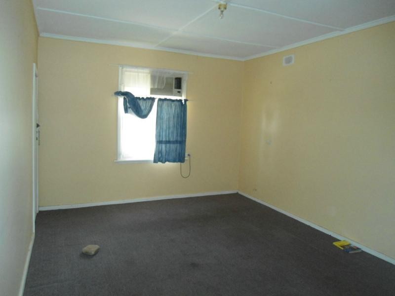 8 Giles Street, Crystal Brook SA 5523