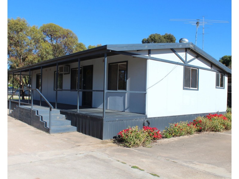 51 High Street, Gladstone SA 5473