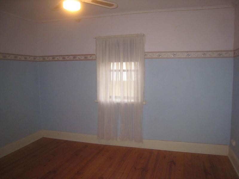 9 Stanley Street, Crystal Brook SA 5523