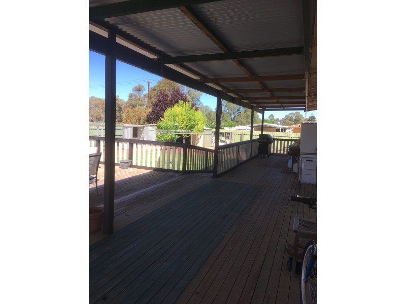 56 West Terrace, Laura SA 5480