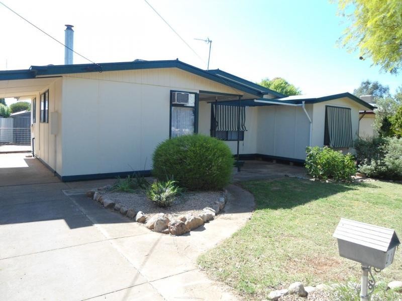 21 Flinders Street, Crystal Brook SA 5523