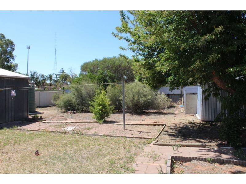 32 First Street, Napperby SA 5540