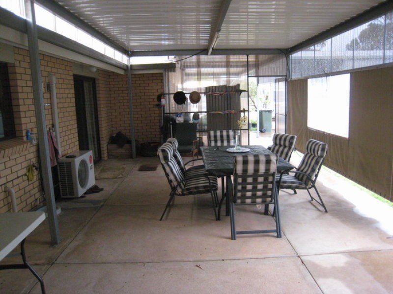 22 Allan Street, Crystal Brook SA 5523