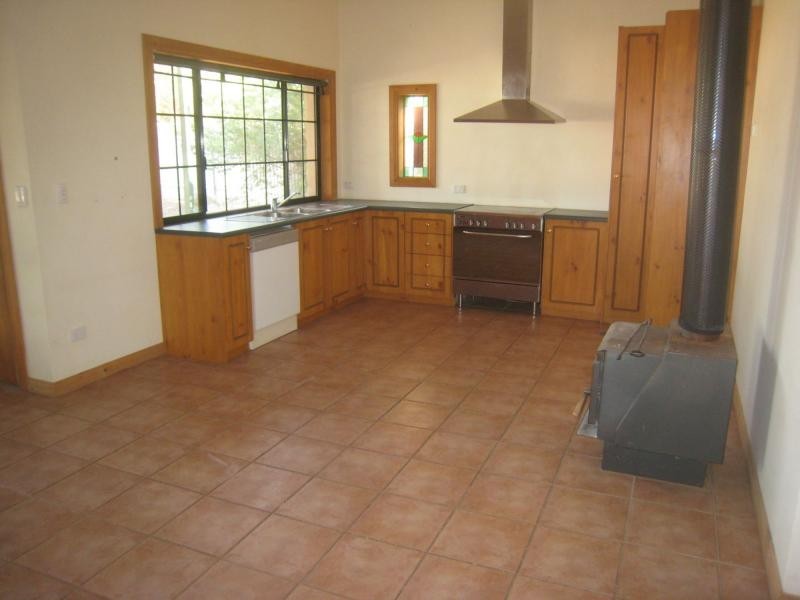 64 Park Terrace, Gladstone SA 5473