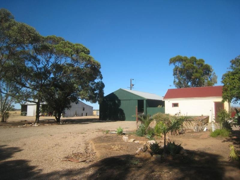 L639 The Whim Road, Nurom SA 5523