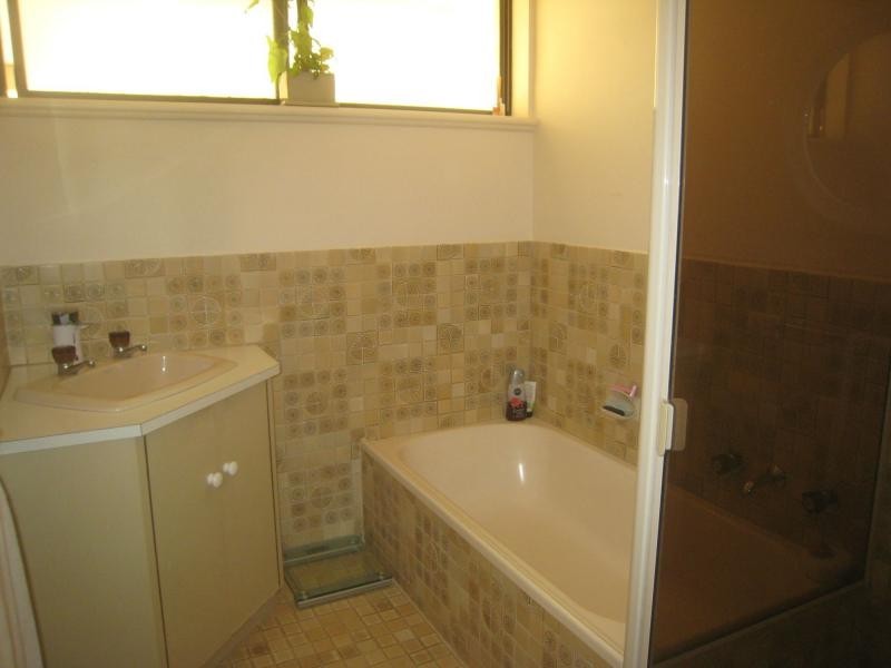 6 Third Street, Napperby SA 5540