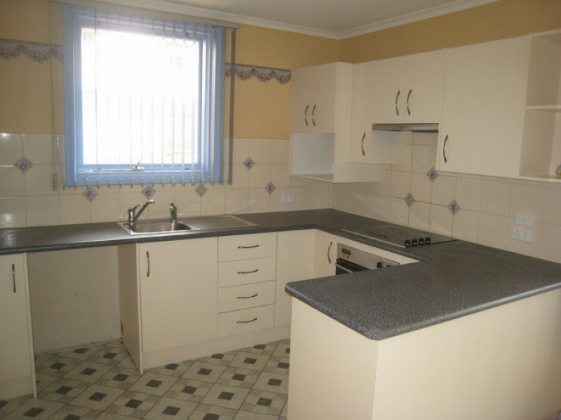 21 Flinders Street, Crystal Brook SA 5523