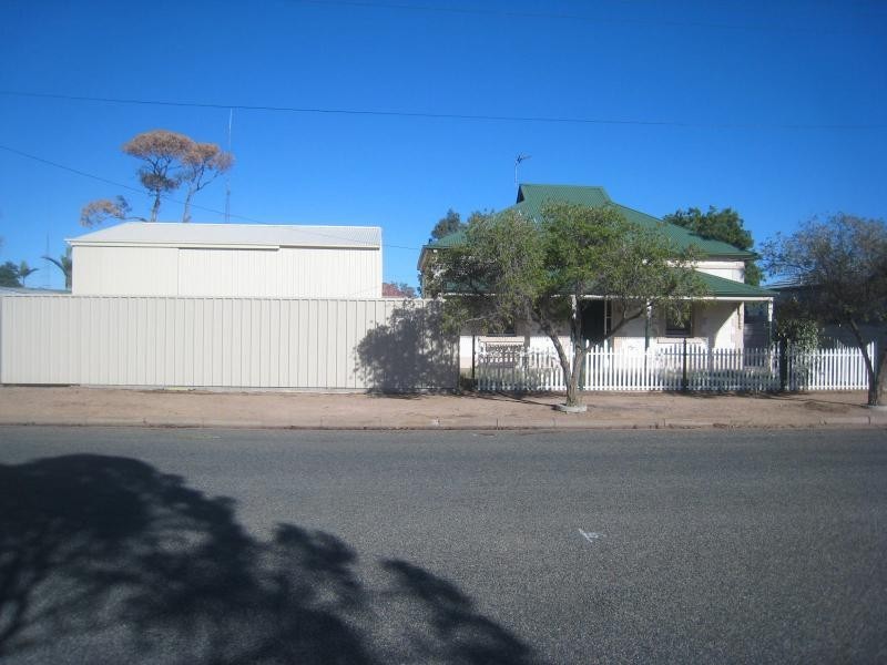 4 Alfred Street, Port Pirie SA 5540