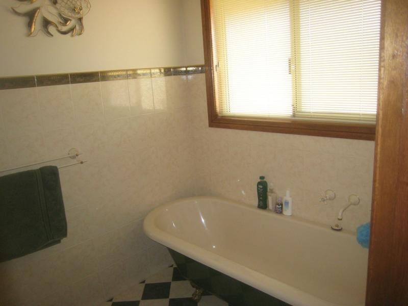 44 Third Street, Napperby SA 5540