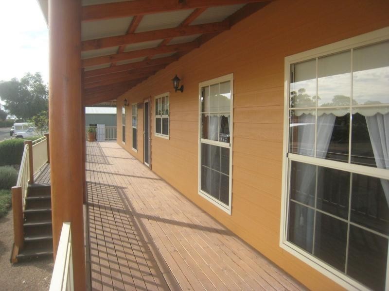 44 Third Street, Napperby SA 5540