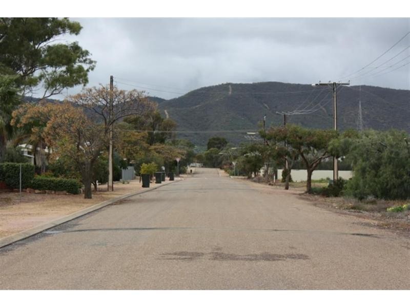 44 Third Street, Napperby SA 5540