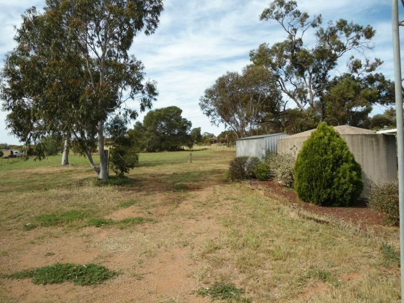 33 Mercowie Street, Crystal Brook SA 5523