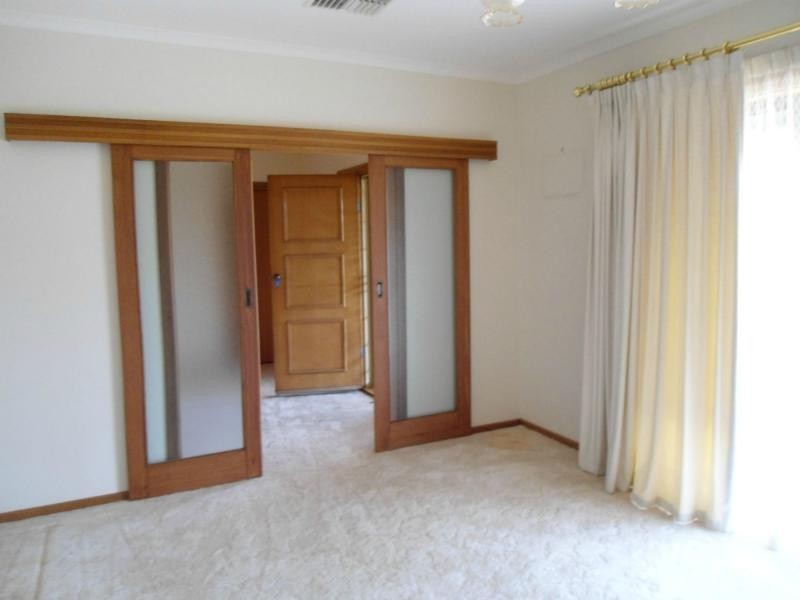 33 Mercowie Street, Crystal Brook SA 5523