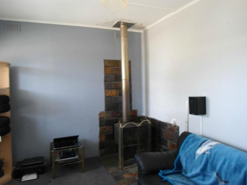 12 Lyons Street, Crystal Brook SA 5523