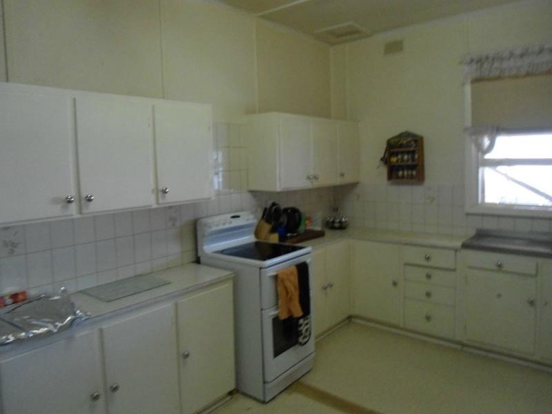 12 Lyons Street, Crystal Brook SA 5523