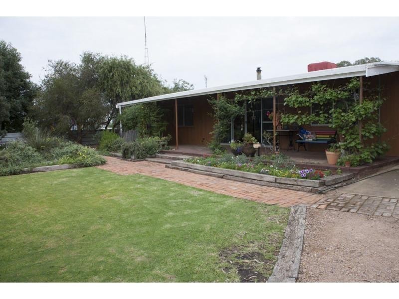 39 Hillview Road, Coonamia SA 5540