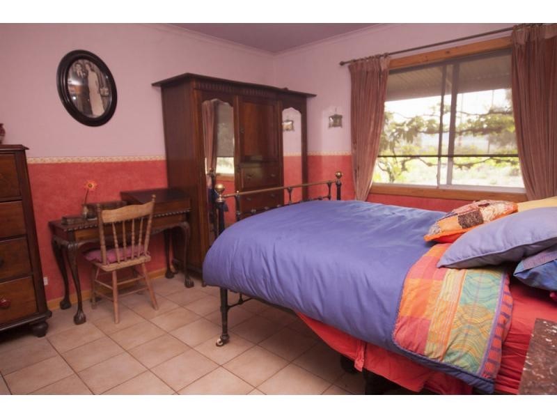 39 Hillview Road, Coonamia SA 5540