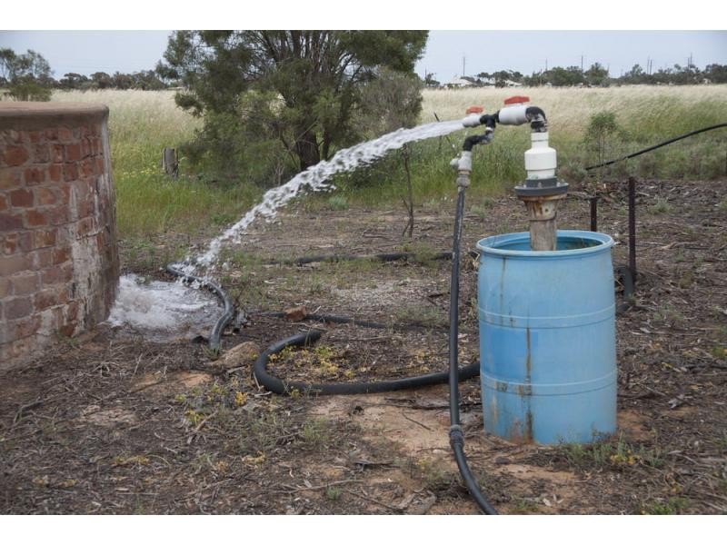 39 Hillview Road, Coonamia SA 5540