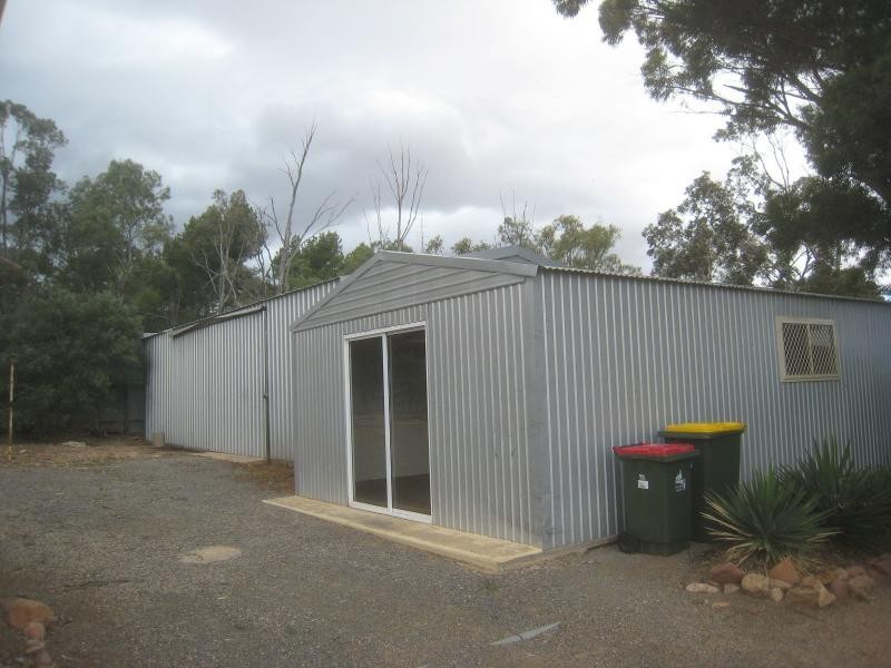 9 First Street, Napperby SA 5540