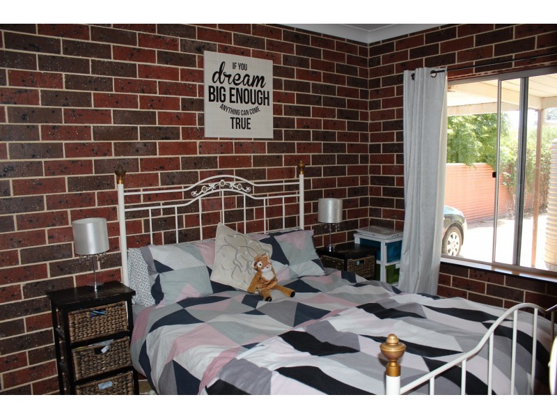 40 Third Street, Napperby SA 5540
