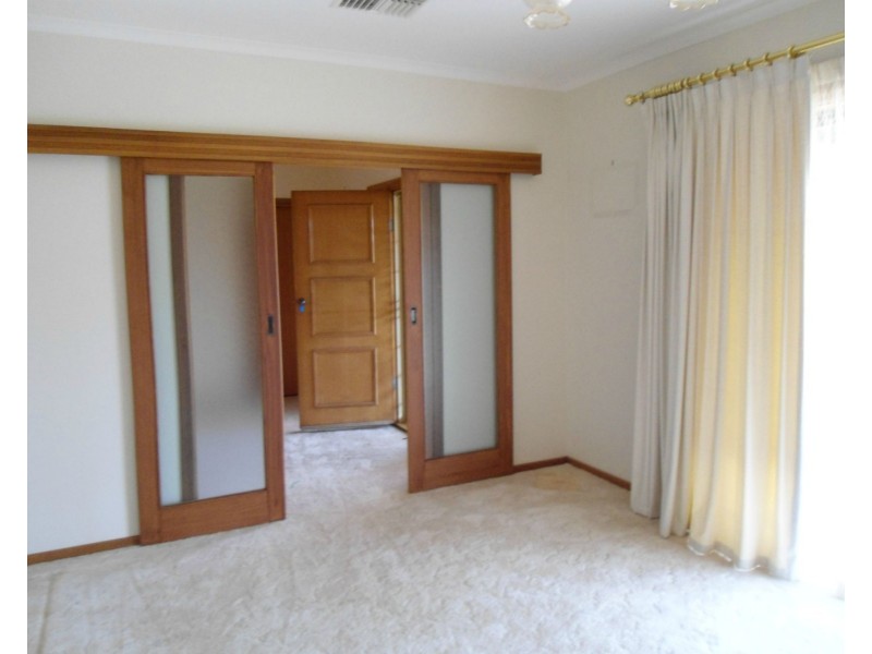 33 Mercowie Street, Crystal Brook SA 5523