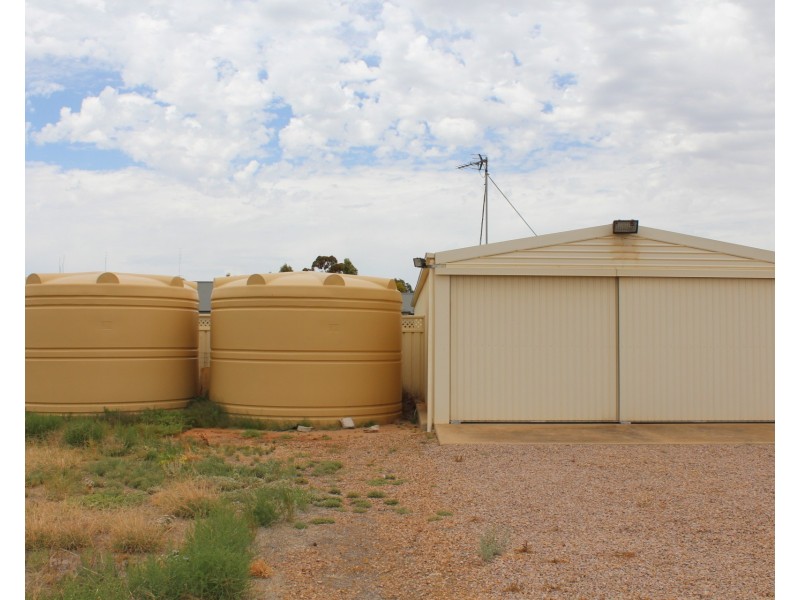 310 Three Chain Road, Port Pirie SA 5540