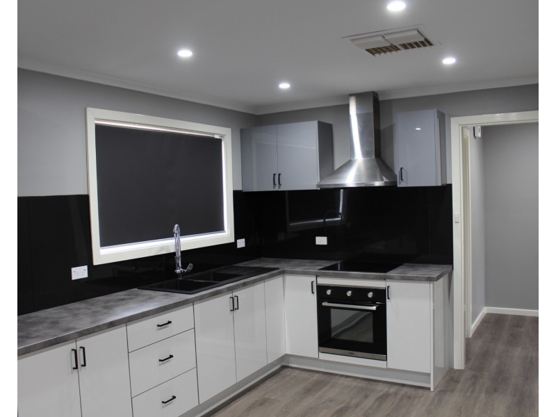 230 Esmond Road, Port Pirie SA 5540